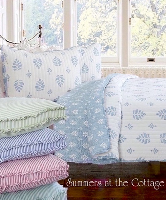 THE LAKE HOUSE BLISSFUL BLUE QUILT SET - QUEEN or KING