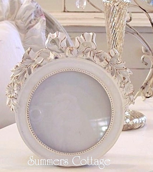 SHABBY FRENCH CHIC RIBBONS & BOWS PICTURE FRAME DAISY BEADED CREAMY WHITE